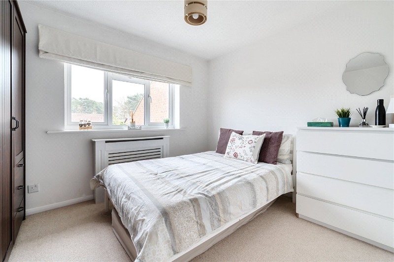 Arthur Close, Bagshot, GU19
