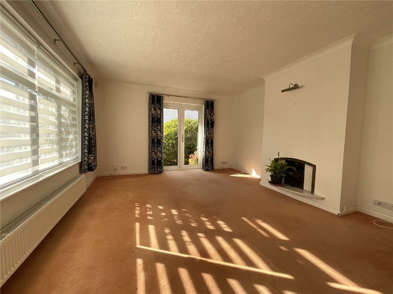 Rothesay Drive, Highcliffe, Christchurch, BH23
