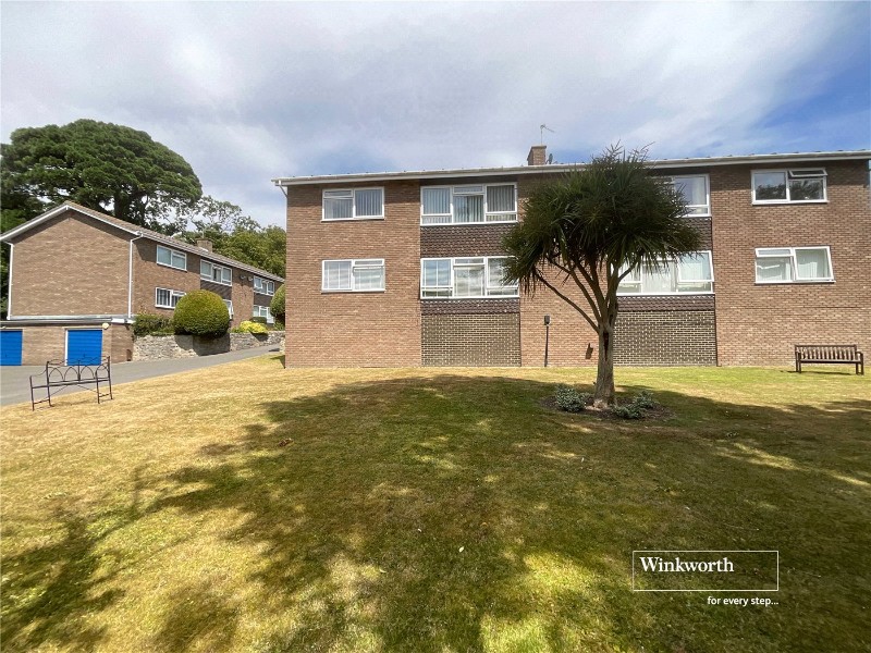 Manning Avenue, Highcliffe, Dorset, BH23