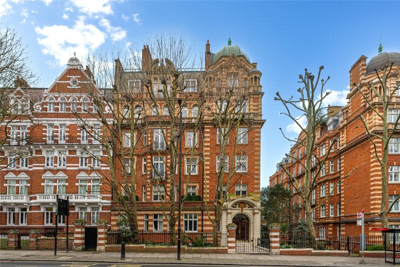 Aberdeen Court, Maida Vale, London, W9
