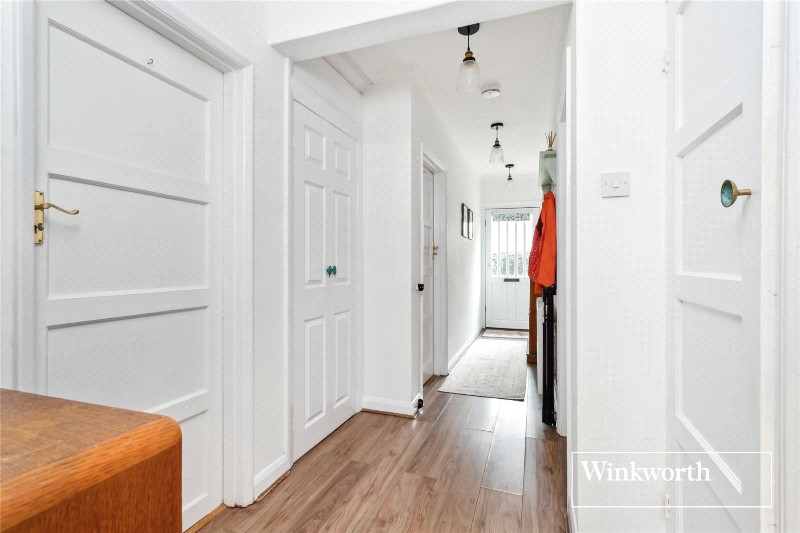 Warwick Road, New Barnet, EN5