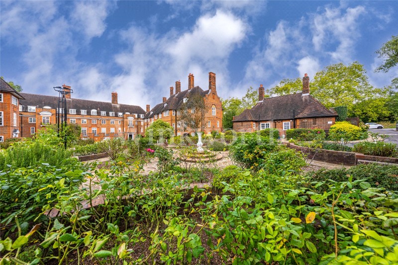 Hampstead Way, Hampstead Garden Suburb, London, NW11