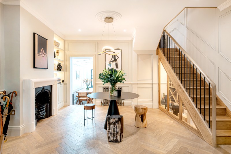 Treadgold Street, London, W11