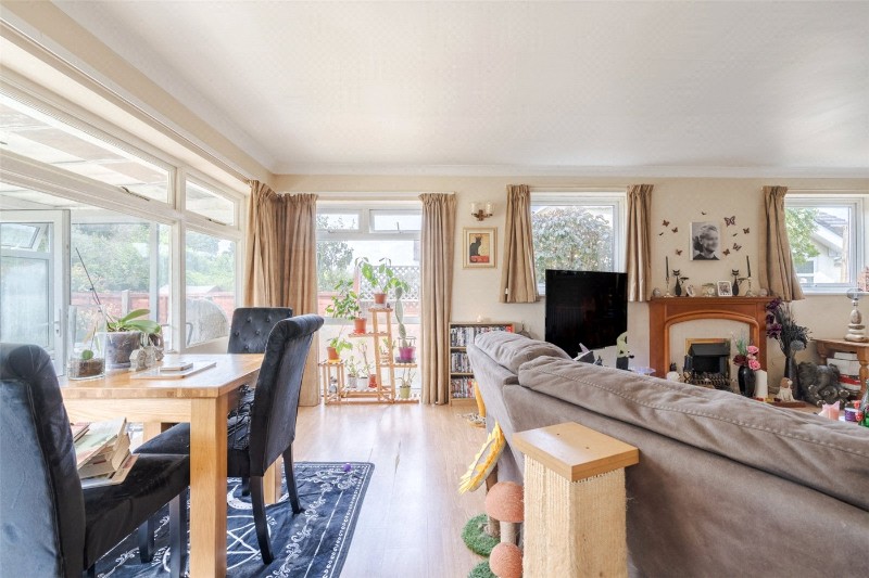 Violet Farm Close, Corfe Mullen, Wimborne, Dorset, BH21