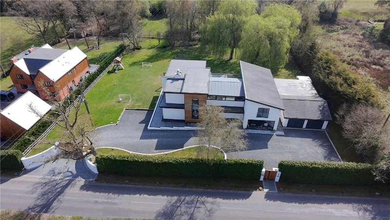 Ashford Hill Road, Headley, Thatcham, Hampshire, RG19