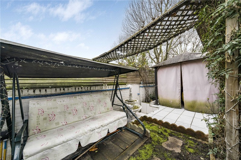 Isambard Place, London, SE16