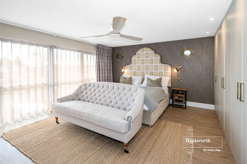 Hynesbury Road, Friars Cliff, Christchurch, BH23