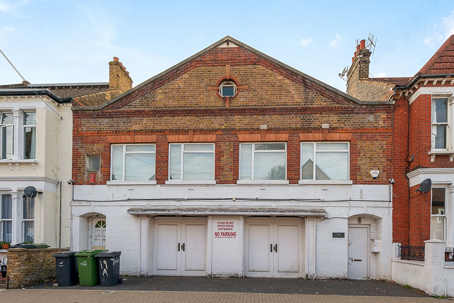 EdgeleyRoad_2_0006_Edgeley-Road-11-13-ext-PH-3-2