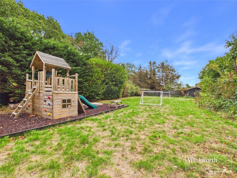 Sandford Lane, Hurst, Reading, Berkshire, RG10