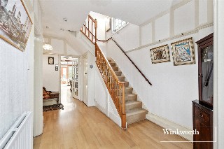 East End Road, Finchley, London, United Kingdom, N3