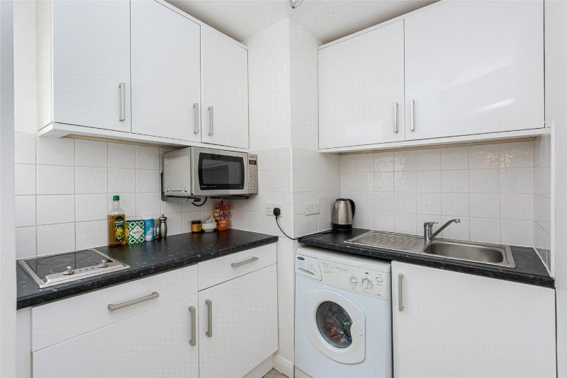 Warwick Way, London, SW1V