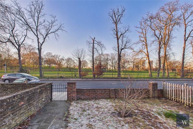 Norwood Road, London, SE24