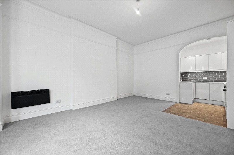 Sinclair Gardens, London, W14