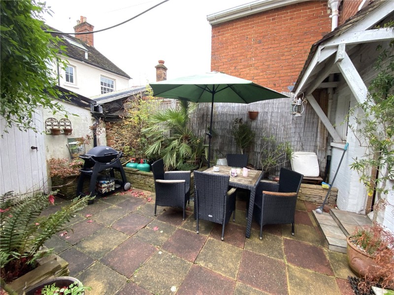 Long Garden Walk East, Farnham, Surrey, GU9