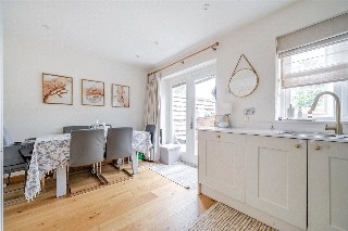Tilford Street, Tilford, Surrey, GU10