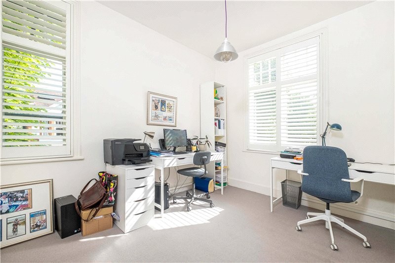 Kitson Road, Barnes, London, SW13