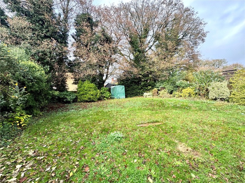 St. Albans Close, Bishopdown, Salisbury, Wiltshire, SP1