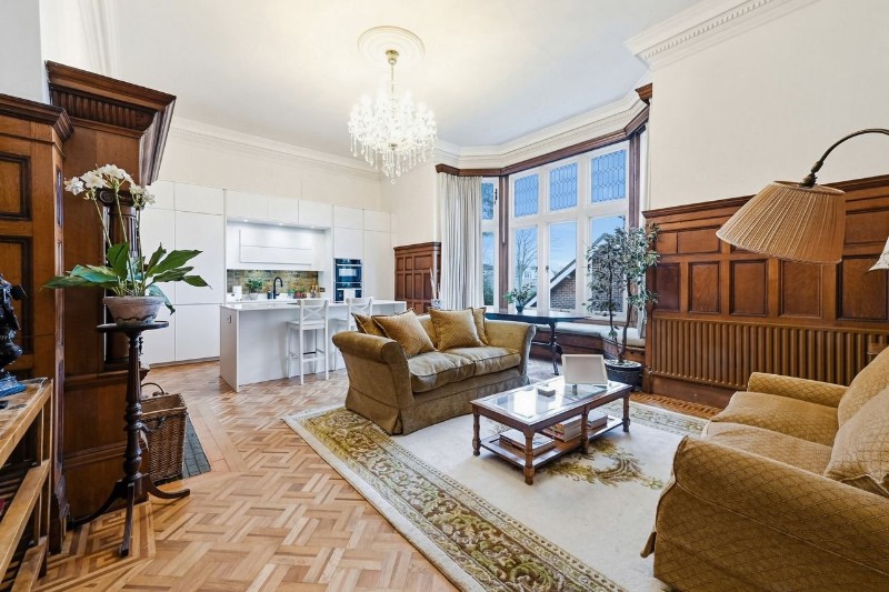 Kingswood Road, Bromley, BR2