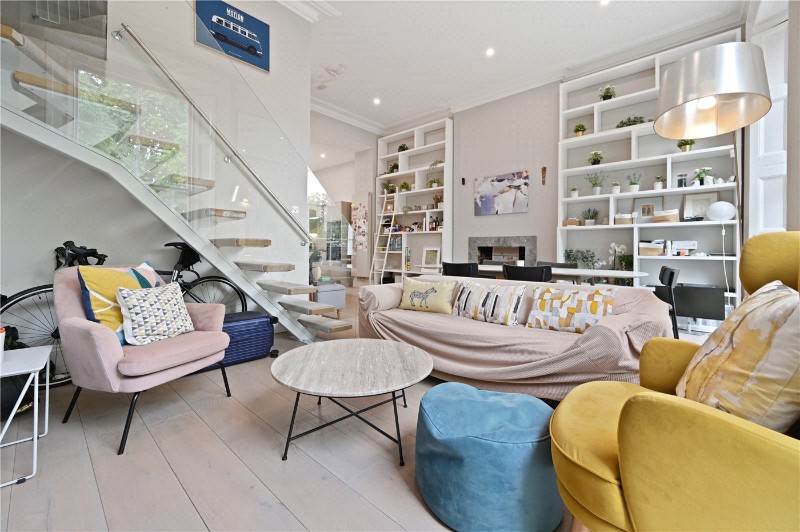 Gloucester Gardens, London, W2