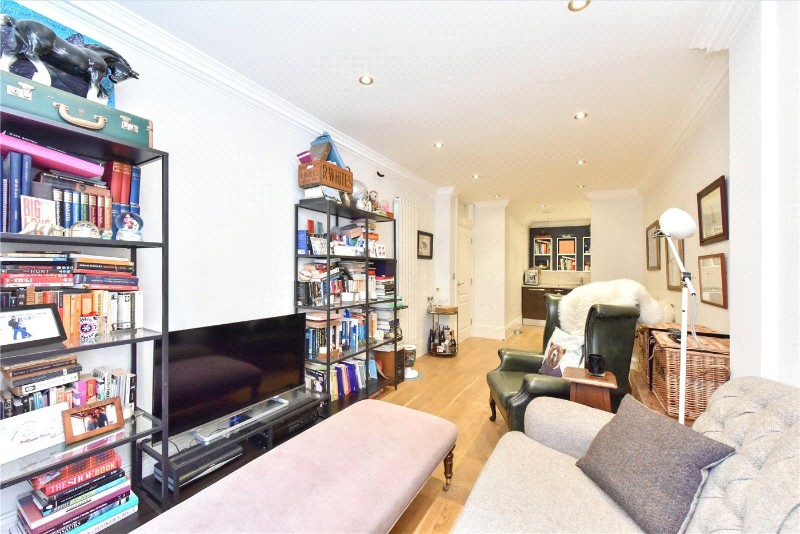 Stoke Newington Road, London, N16