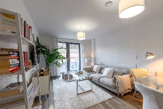 Beales Lane, Weybridge, Surrey, KT13