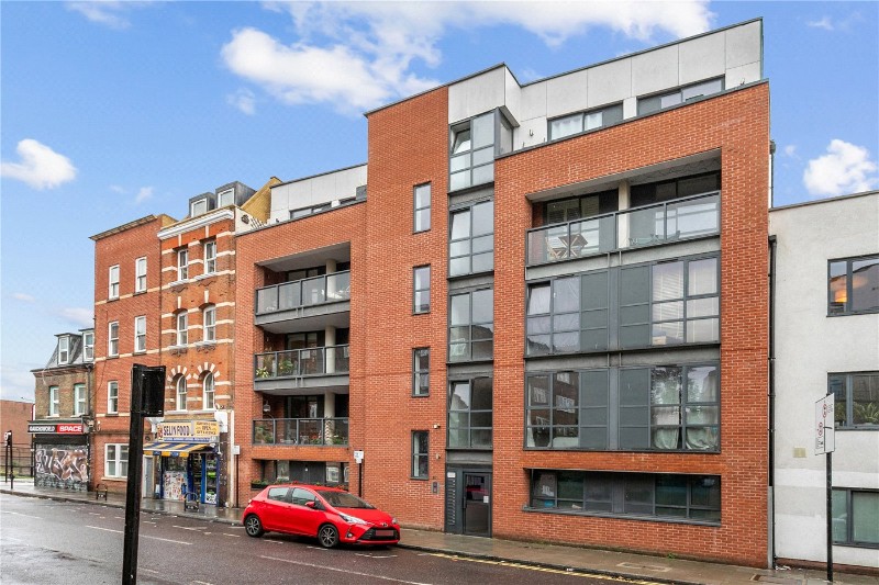 Goldsmiths Row, London, E2