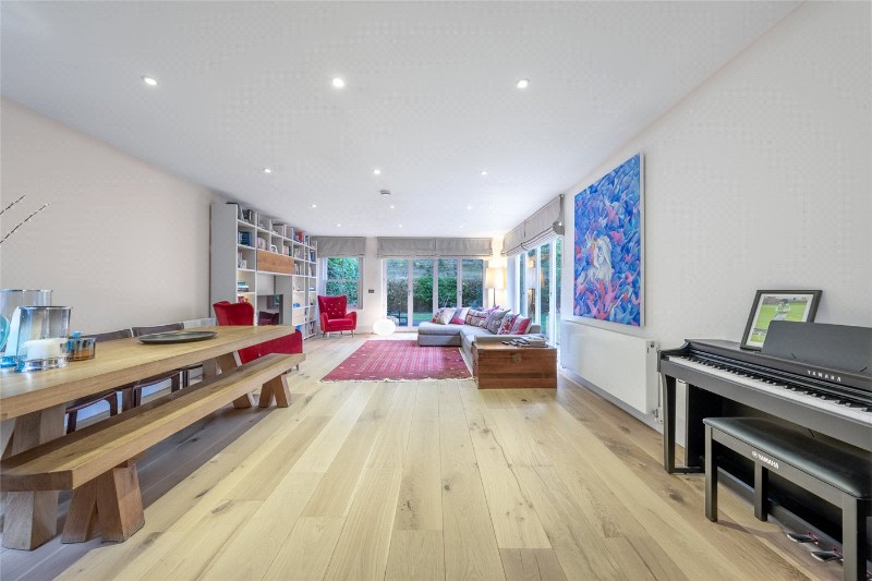 Sutherland Avenue, Maida Vale, London, W9