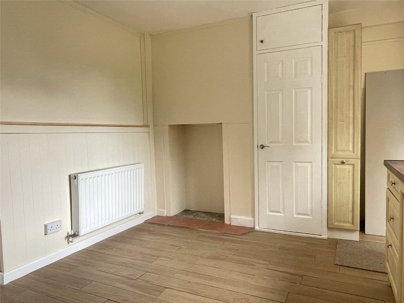 Lower Road, Erlestoke, Devizes, SN10