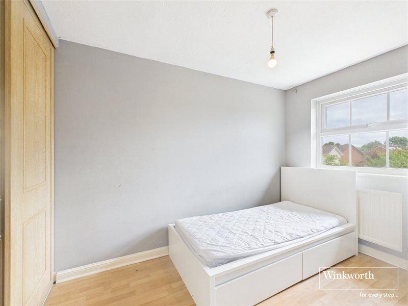 Sunderland Close, Woodley, Reading, Berkshire, RG5