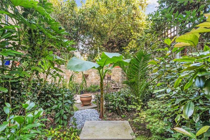 Leconfield Road, London, N5