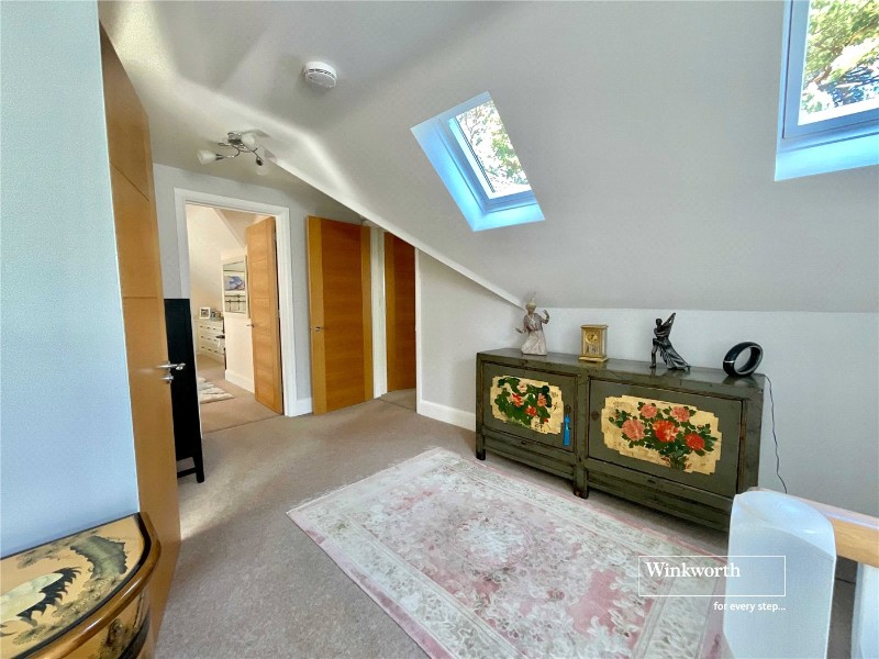 Hurstbourne Avenue, Highcliffe, Christchurch, BH23