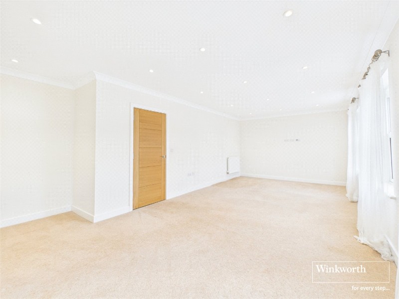 Haden Square, Reading, Berkshire, RG1