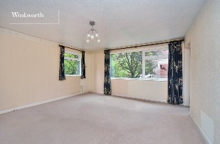 Woodcote Road, Wallington, SM6