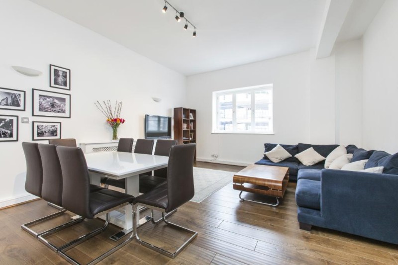 Breezers Court, 20 The Highway, London, E1W