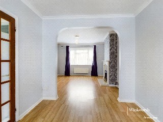 Lansdowne Road, Tilehurst, Reading, Berkshire, RG30
