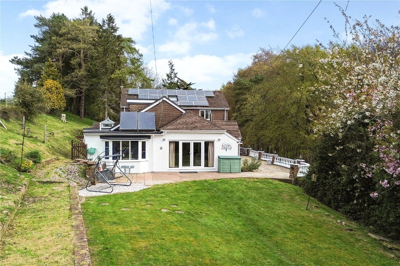 Gravel Hill, Clanfield, Waterlooville, Hampshire, PO8