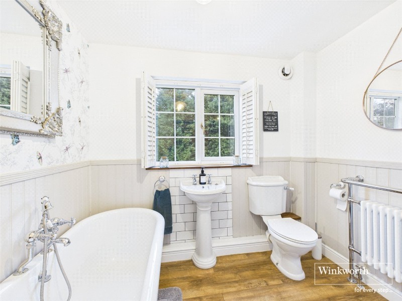 Burys Bank Road, Greenham, Thatcham, Berkshire, RG19