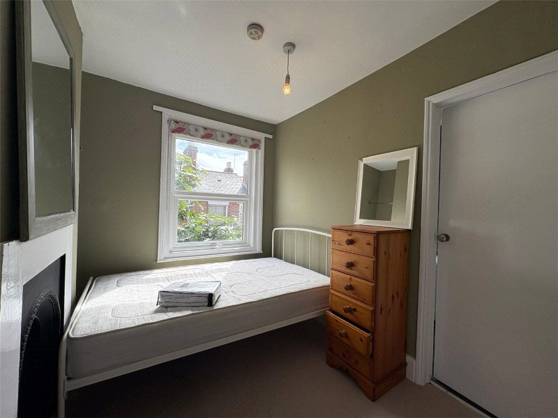 Victoria Road, Exeter, EX4