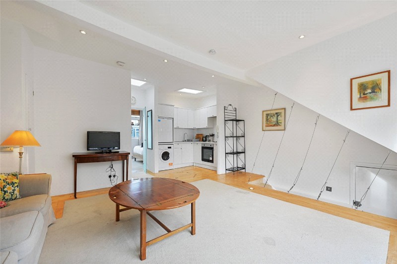 Gratton Road, London, W14