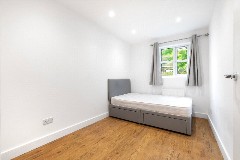 Penny Mews, London, SW12
