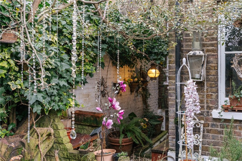 Albion Road, London, N16