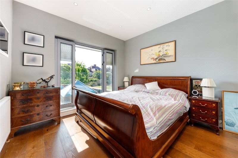 St. Margarets Crescent, London, SW15