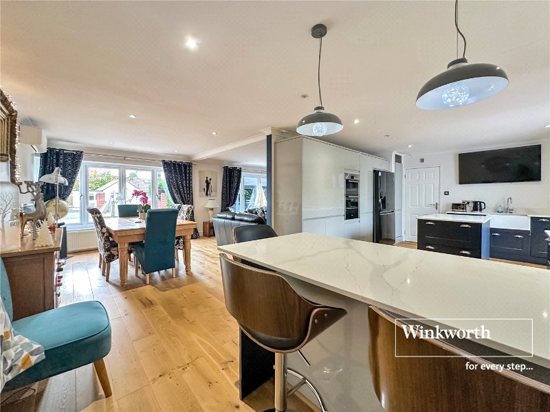 Winnards Close, West Parley, Ferndown, Dorset, BH22