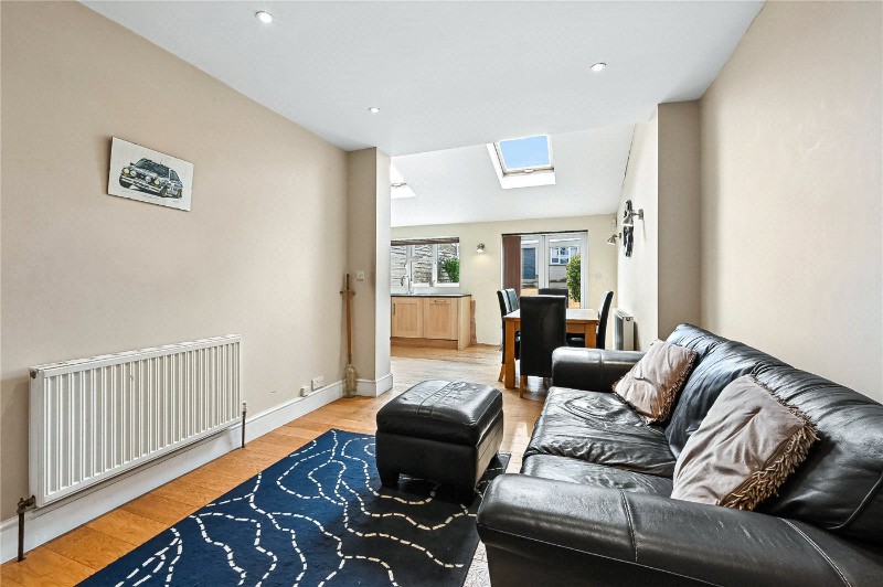 Aviemore Way, Beckenham, BR3