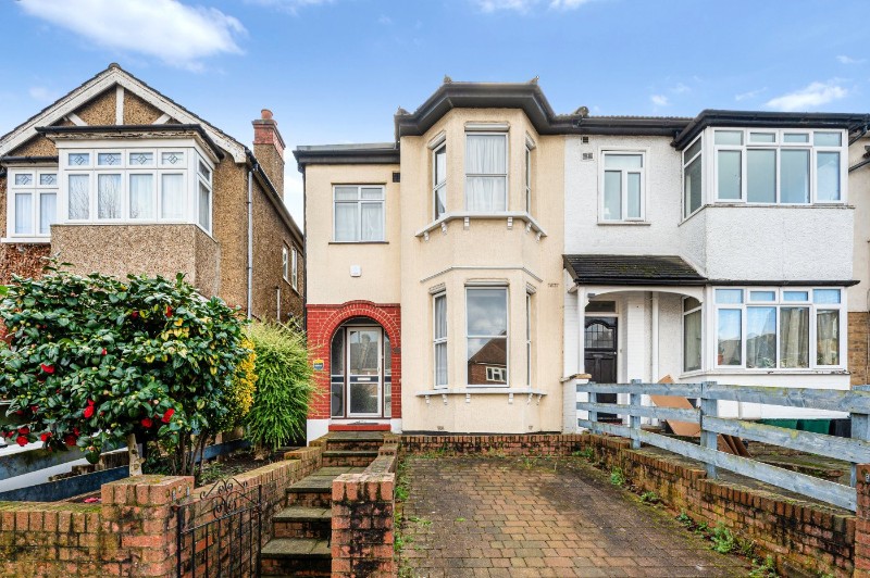 Mackenzie Road, Beckenham, BR3