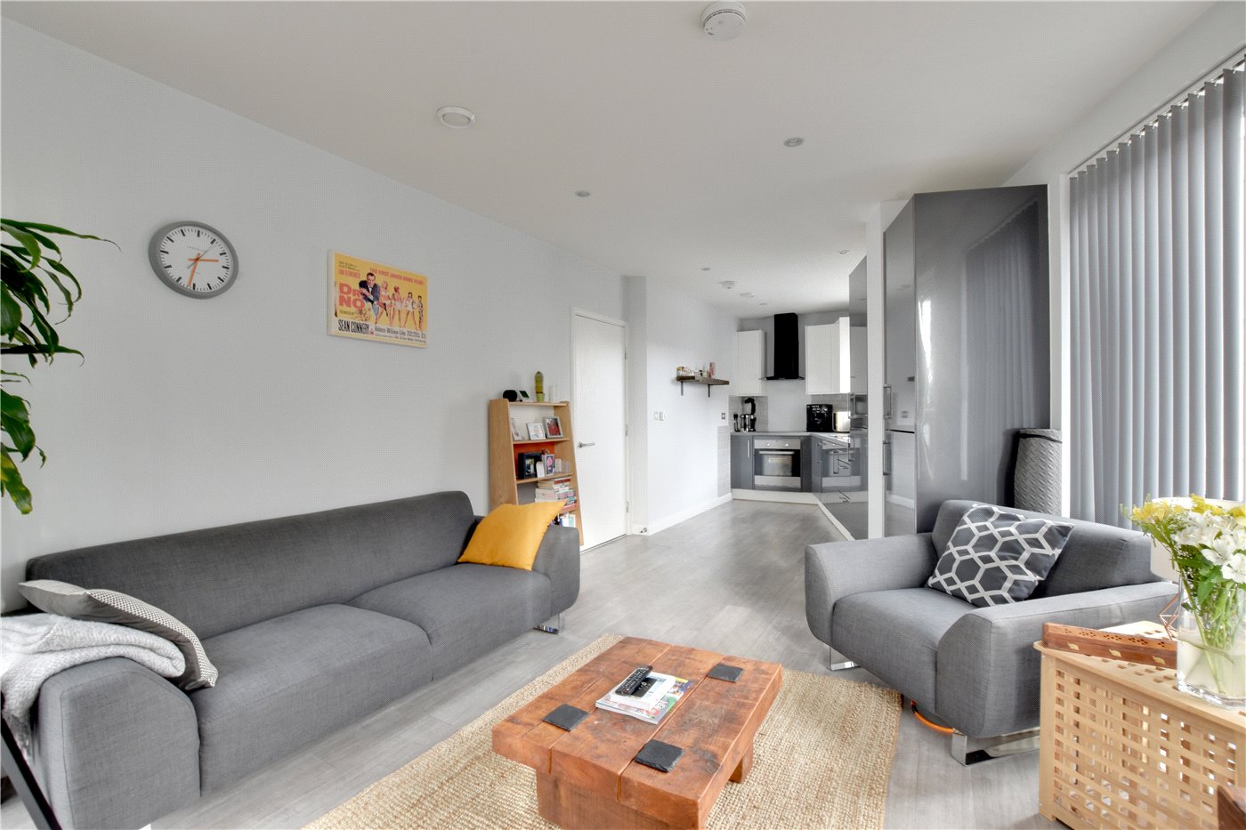 Reception/Kitchen