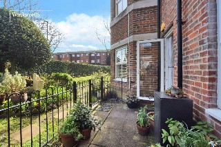 Overton Road, Sutton, SM2