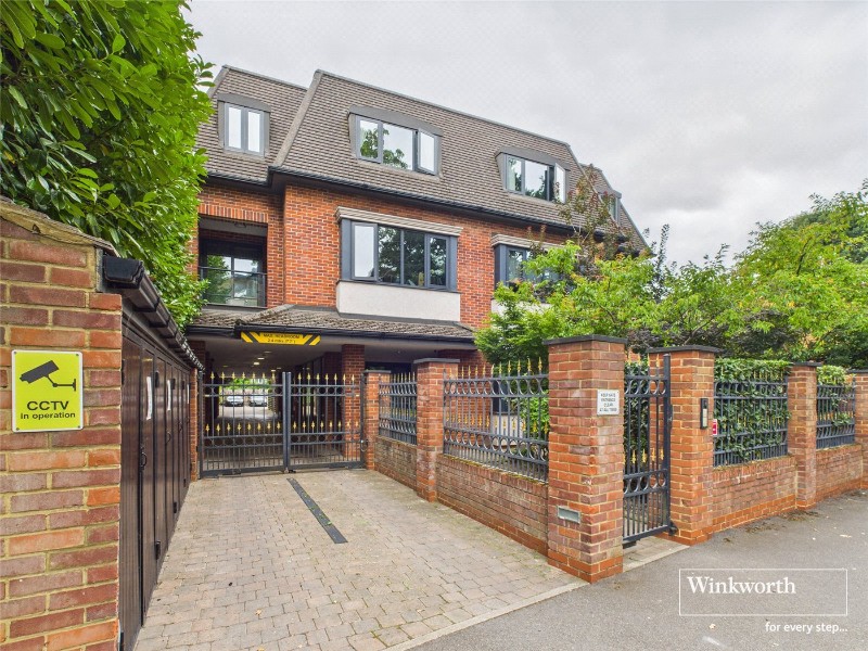Ashley Lane, Hendon, London, NW4