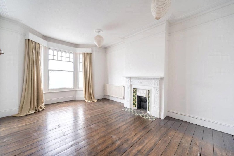 Sellons Avenue, London, NW10