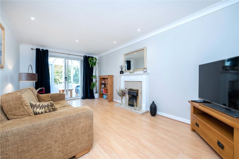 Forum Way, Sleaford, Lincolnshire, NG34